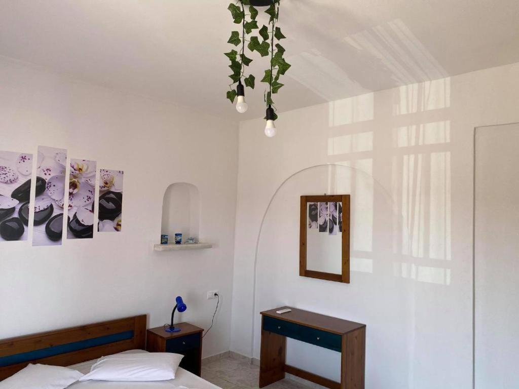 Palmos Self-Catering Apartment With Sea View Kastrákion Екстериор снимка