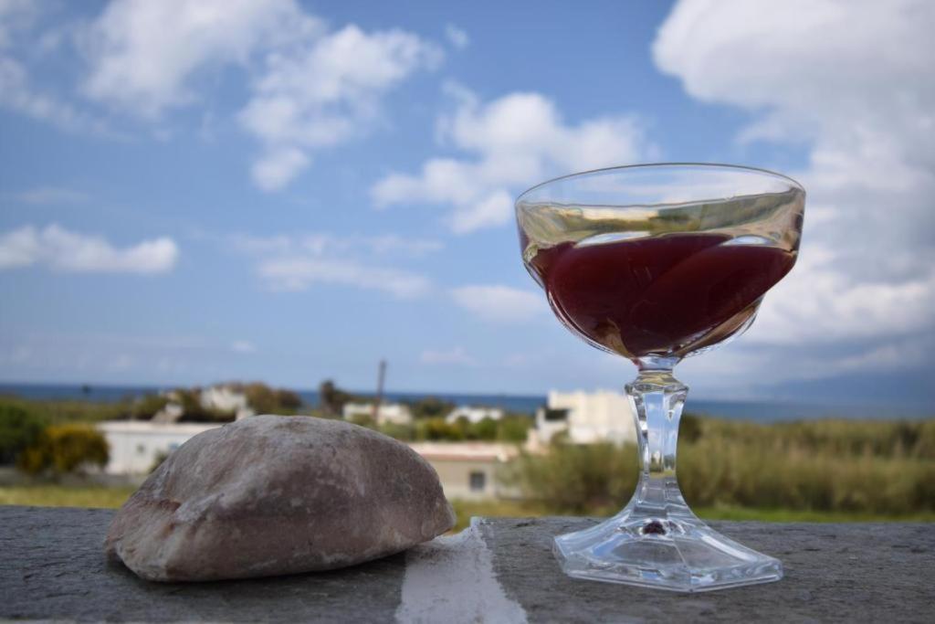Palmos Self-Catering Apartment With Sea View Kastrákion Екстериор снимка