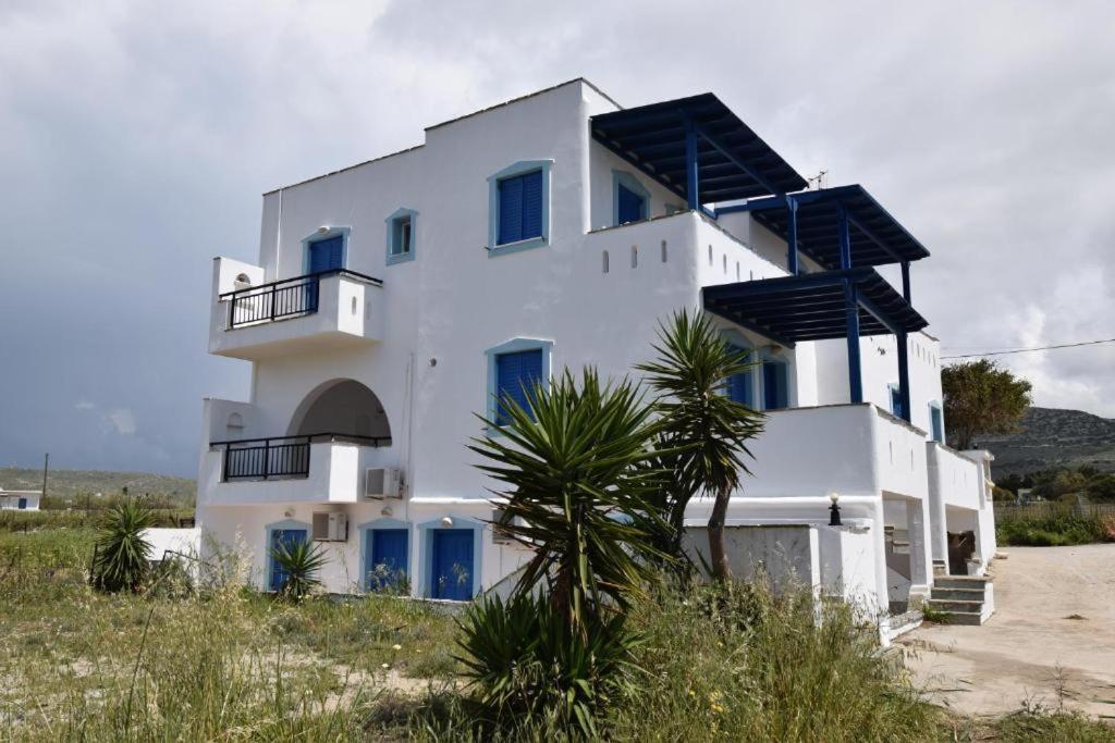Palmos Self-Catering Apartment With Sea View Kastrákion Екстериор снимка